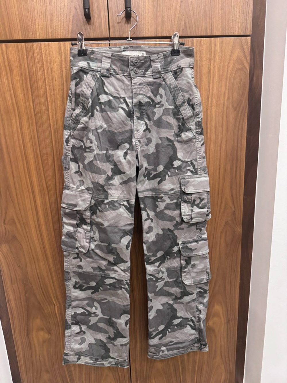 Abercrombie & Fitch Camouflage Cargo Pants